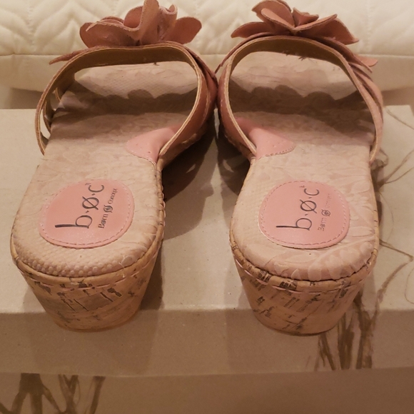 B.O.C. dusty pink sandals - Picture 3 of 4